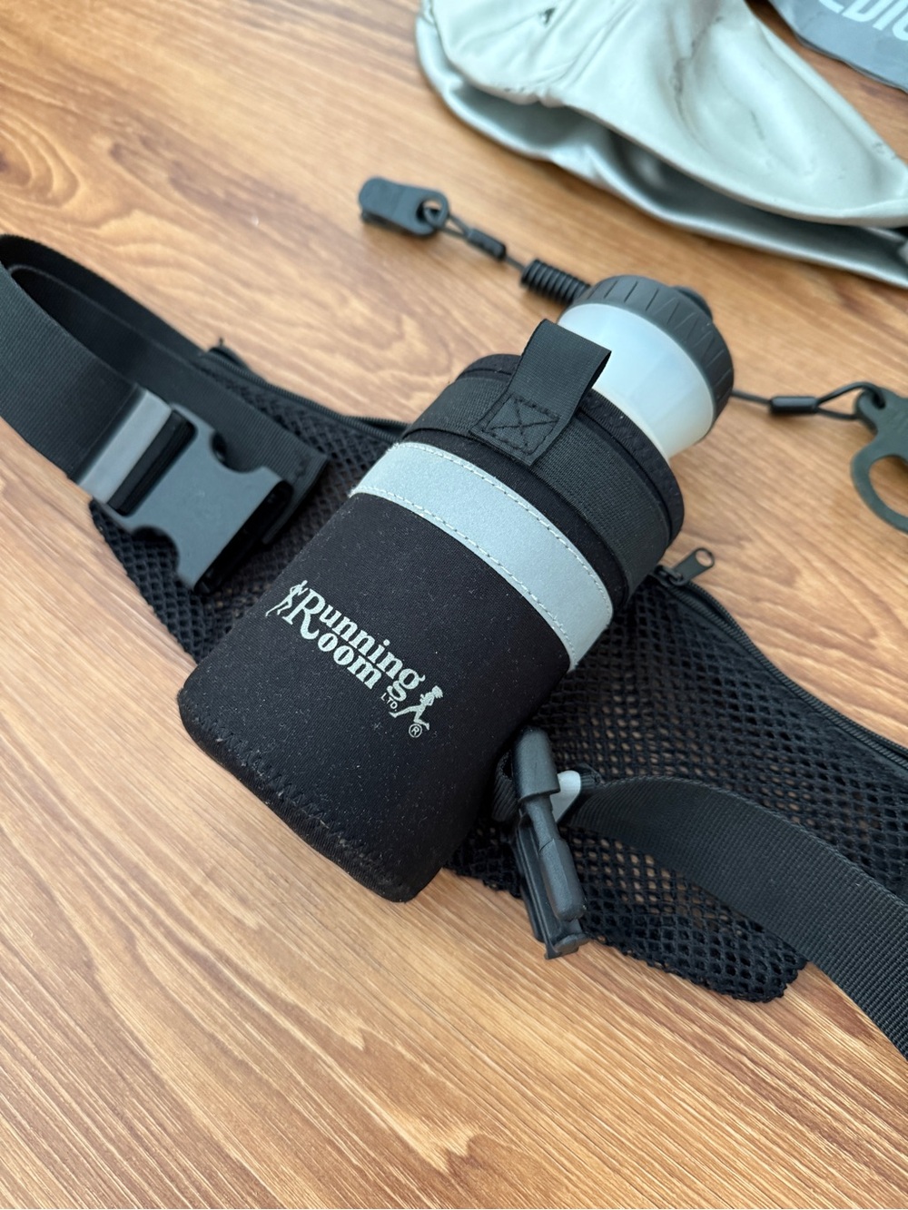 TRX Medium Resistance Band Set with Black Running Bottle Belt and Accessories - Picture 2 of 10